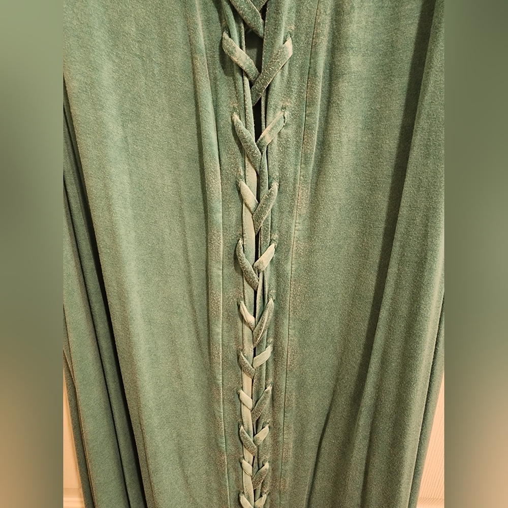 1X aqua green dress with weave back - Picture 2 of 6